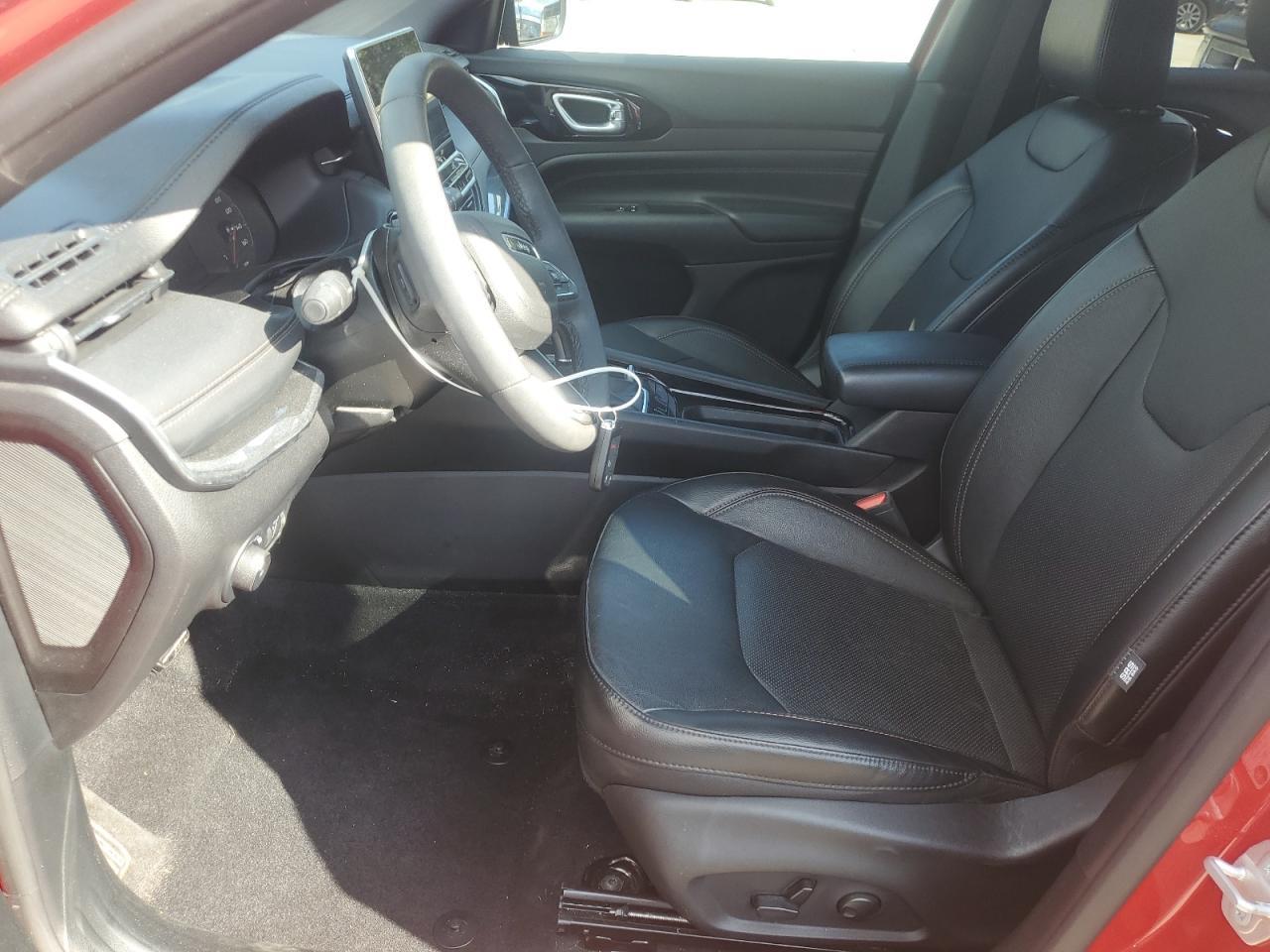 2023 Jeep Compass Limited - Image 7