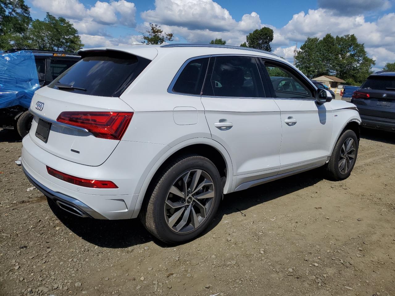 2023 Audi Q5 Premium Plus 45 - Фото 3