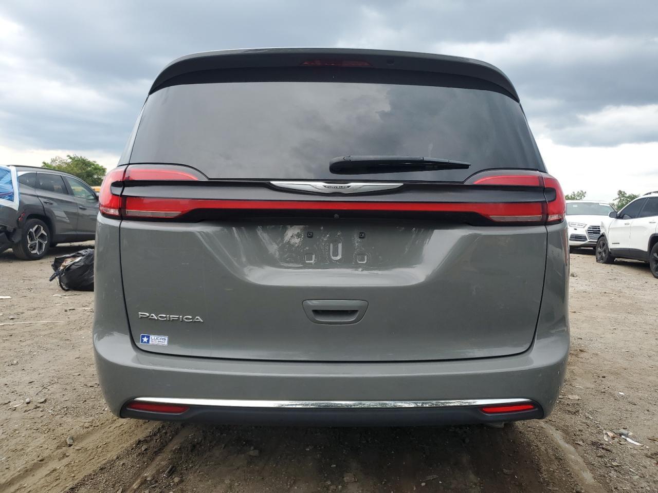 2022 Chrysler Pacifica Touring L - Фото 6