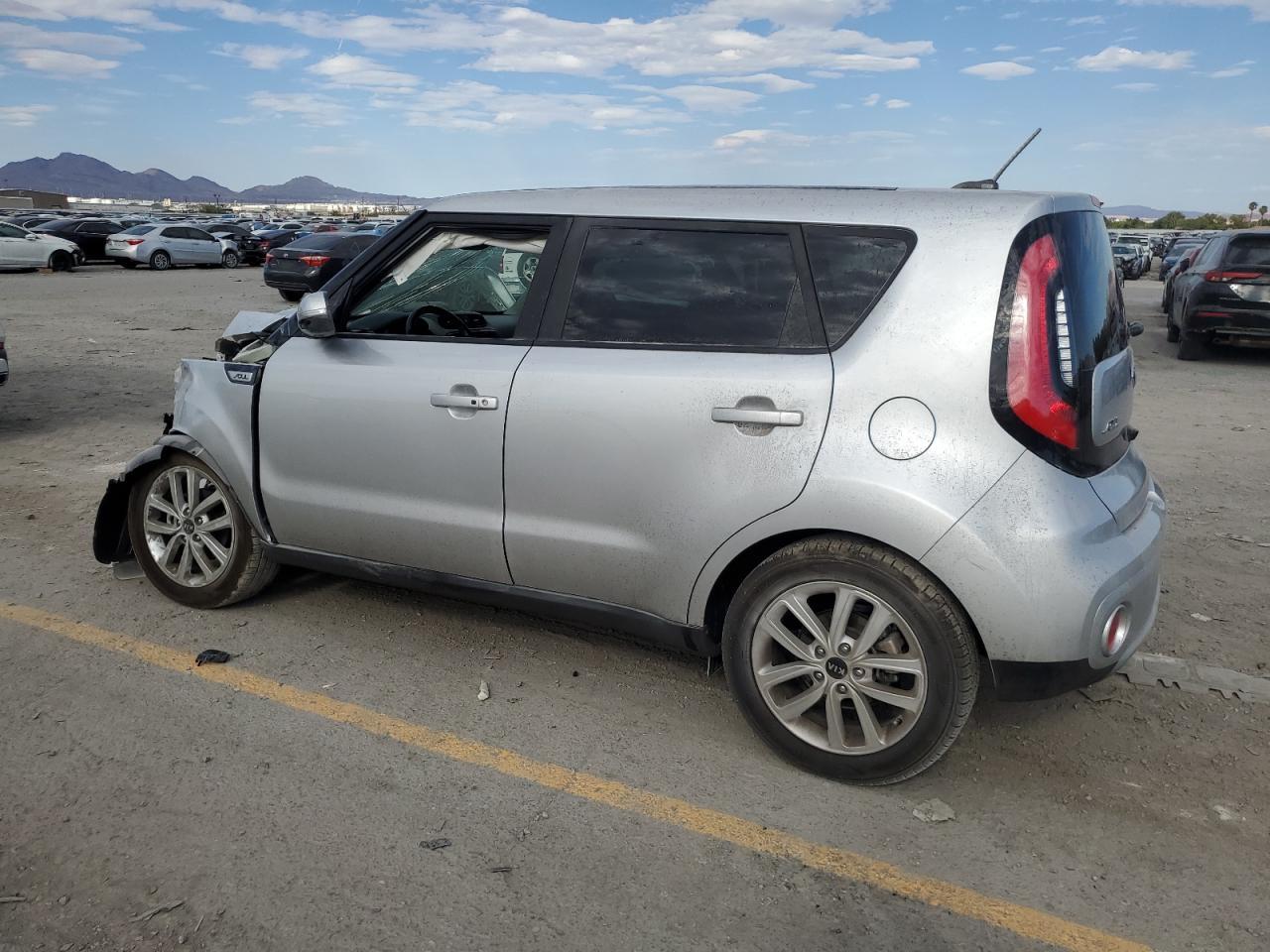 2019 Kia Soul + - Фото 2