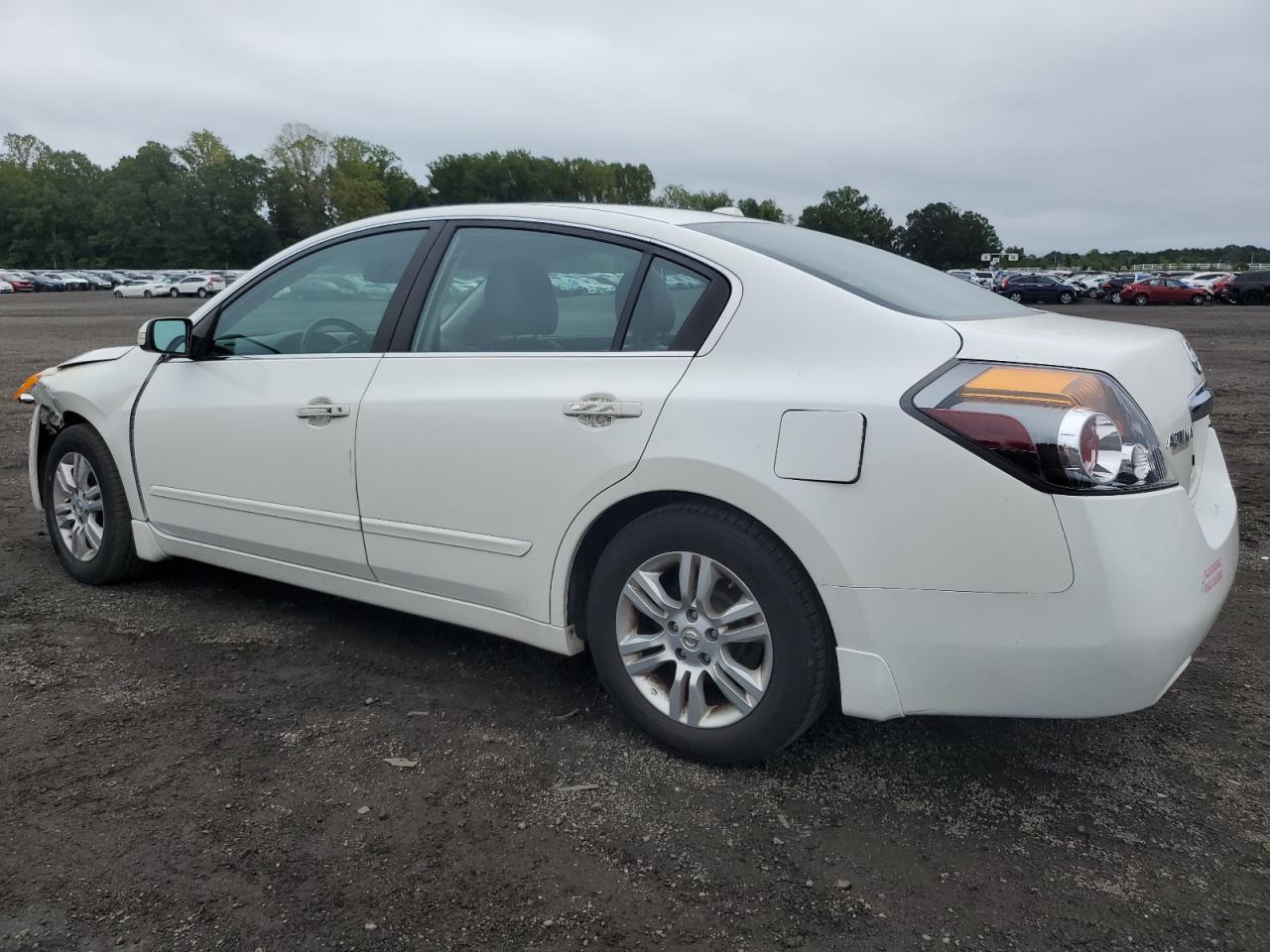 2012 Nissan Altima Base - Фото 2