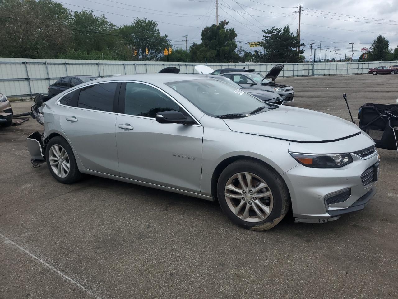 2017 Chevrolet Malibu Lt - Фото 4