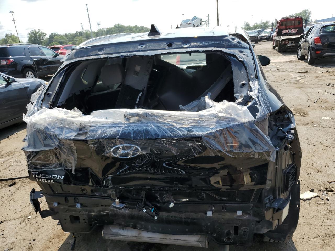 2021 Hyundai Tucson Limited - Image 6