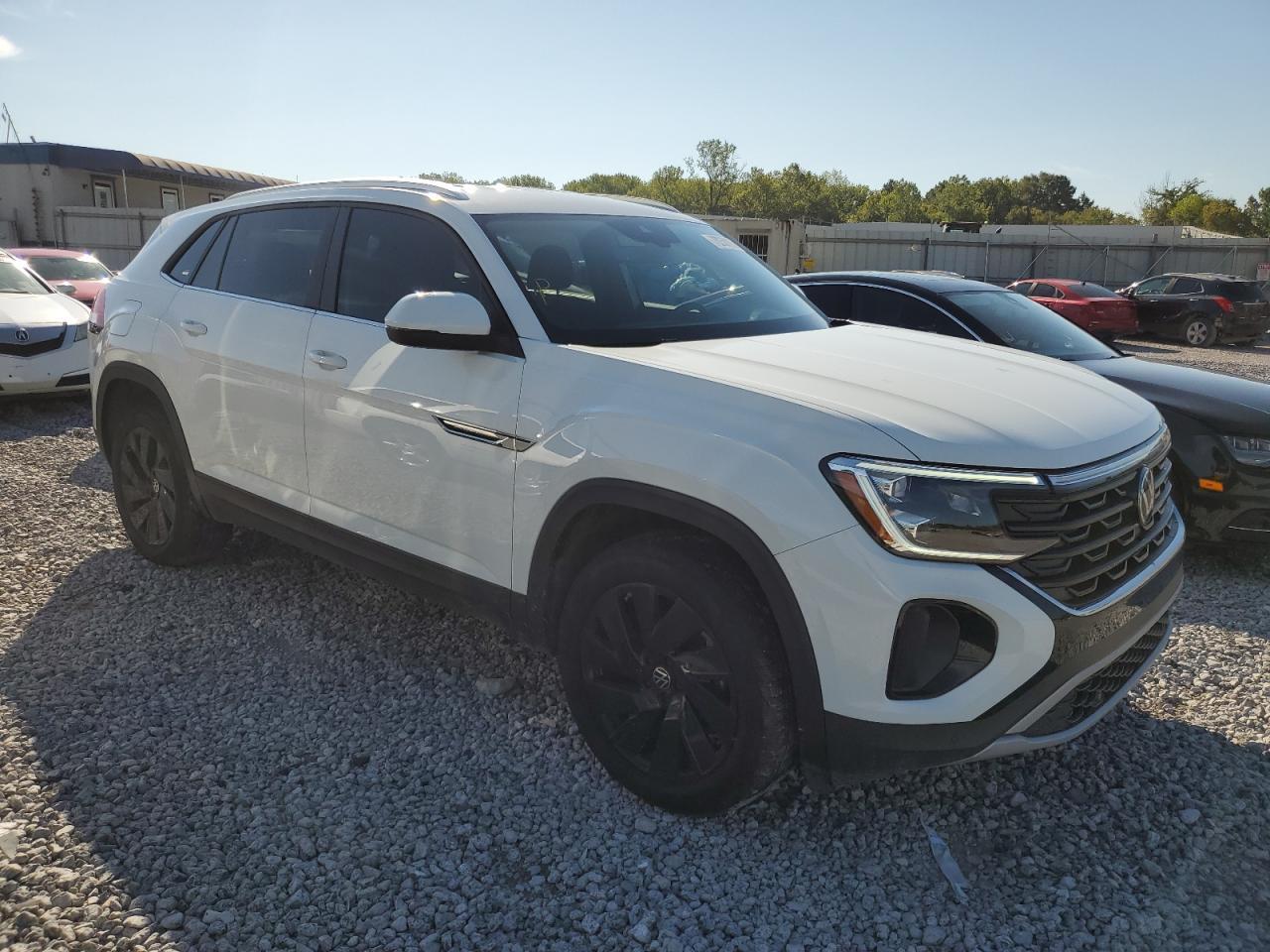 2024 Volkswagen Atlas Cross Sport Se - Image 4