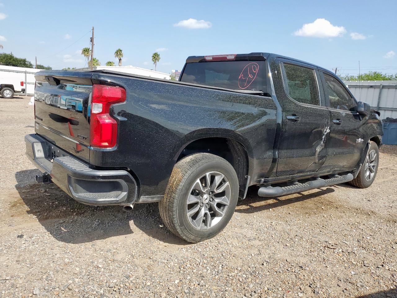 2021 Chevrolet Silverado C1500 Rst - Фото 3