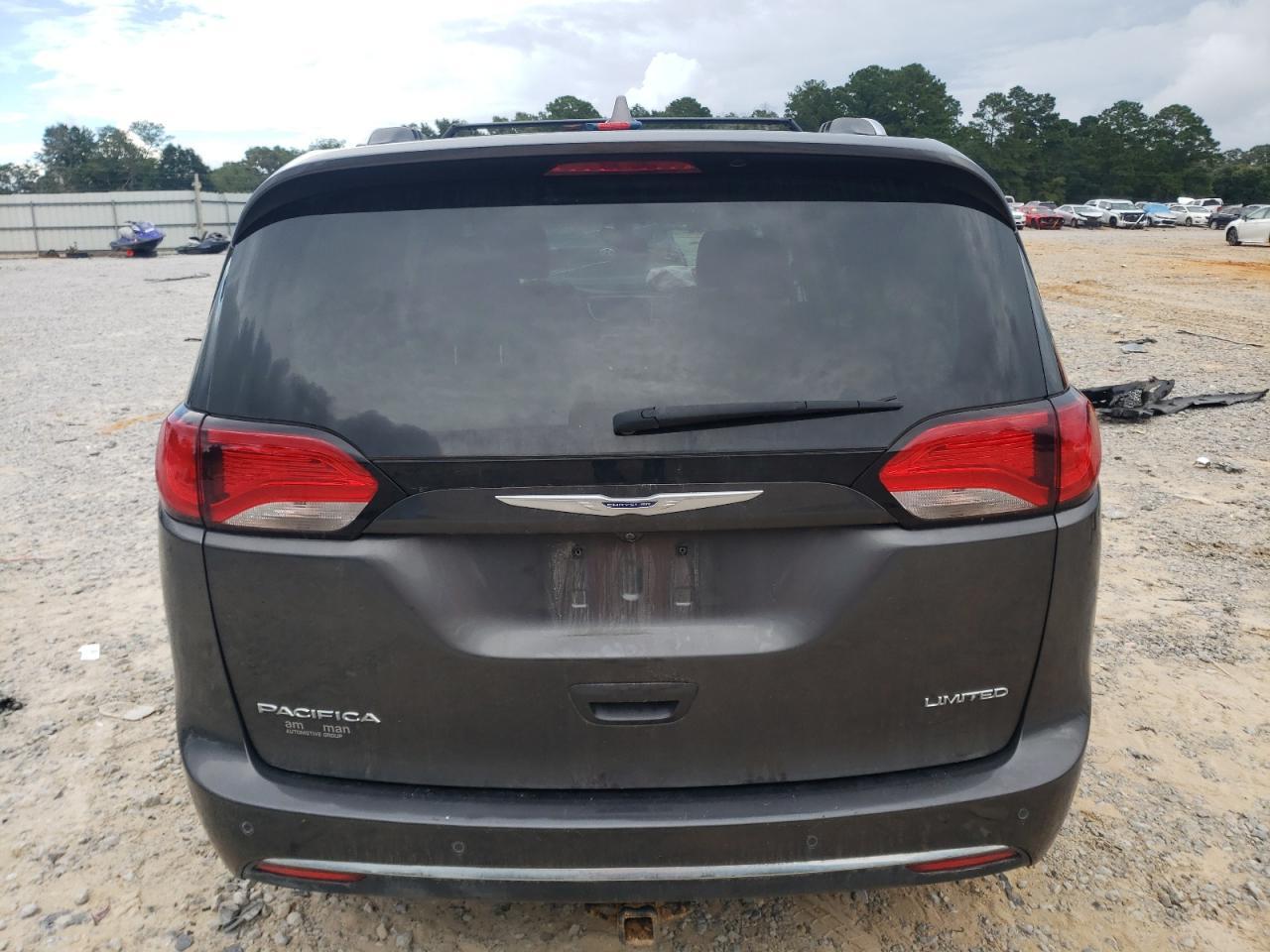 2019 Chrysler Pacifica Limited - Фото 6