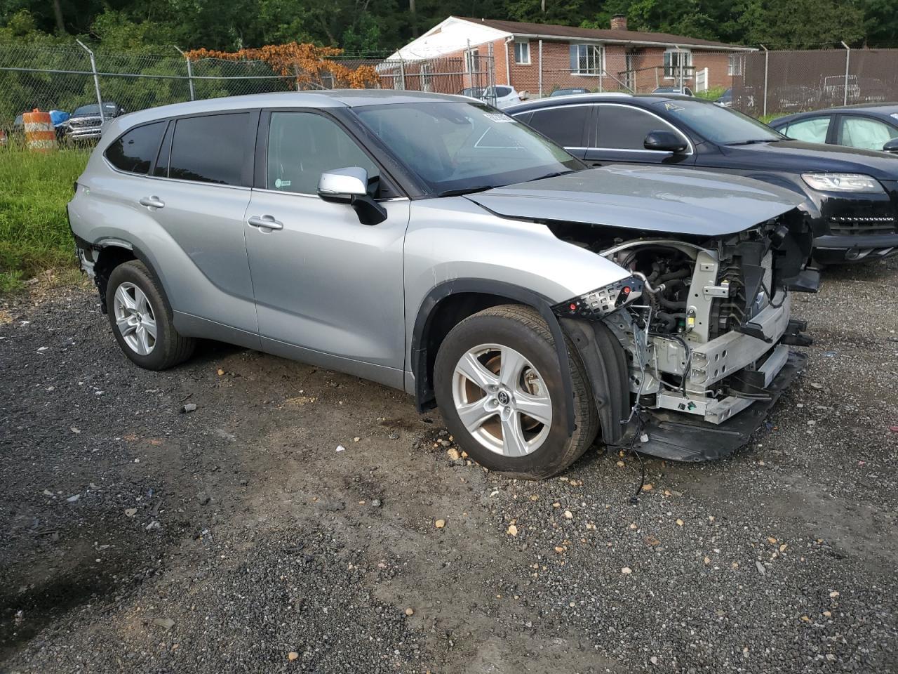 2024 Toyota Highlander Le - Фото 4