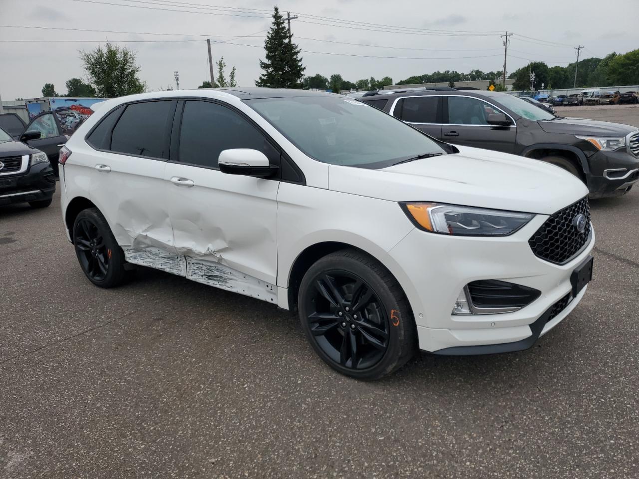 2023 Ford Edge St - Фото 4
