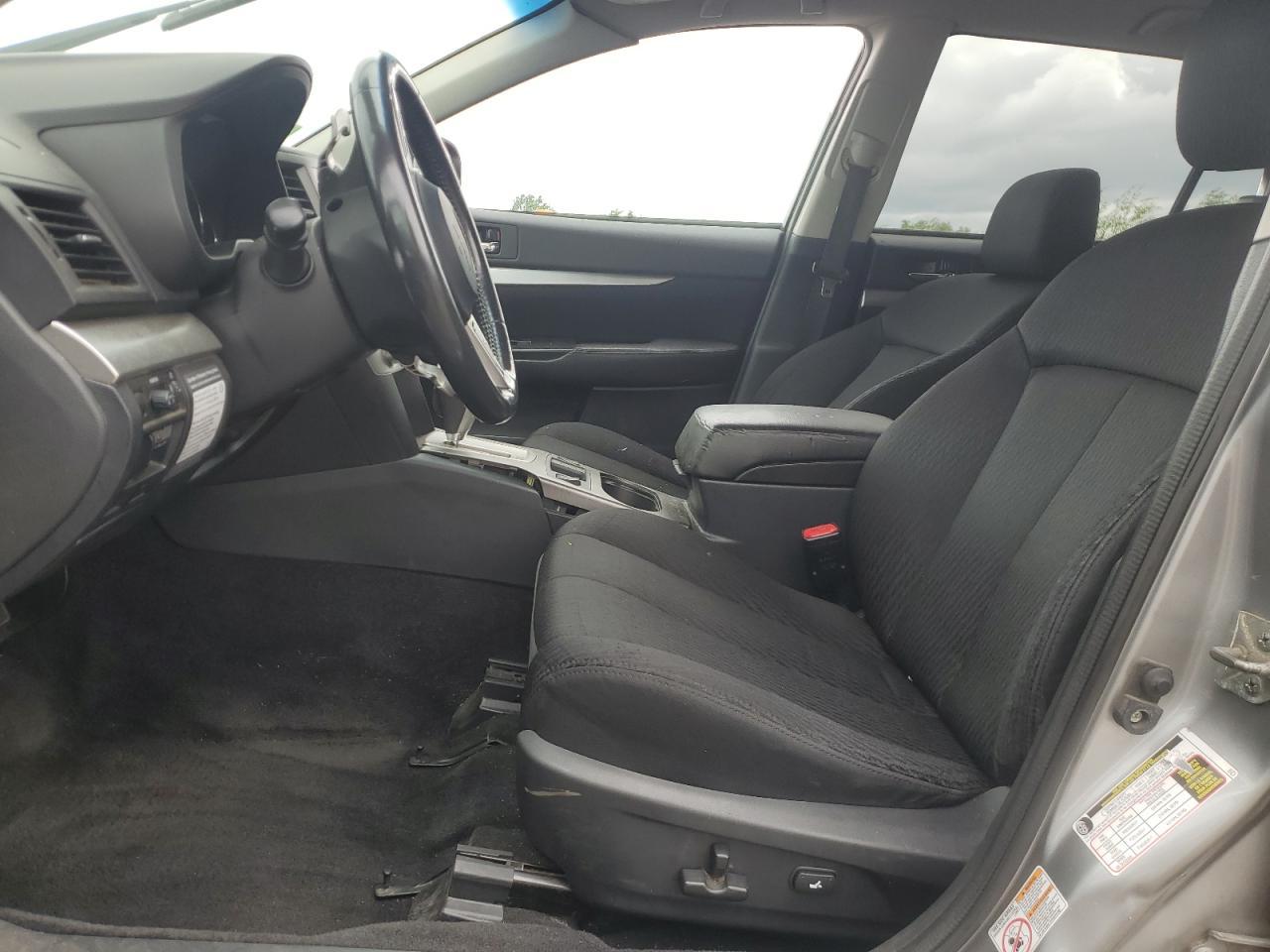 2010 Subaru Outback 2.5I Premium - Фото 7