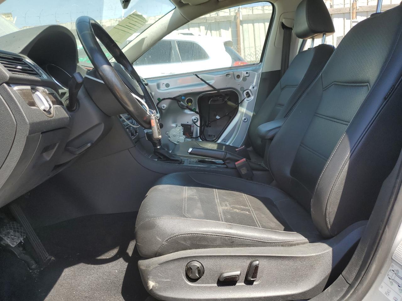 2017 Volkswagen Passat Se - Фото 7