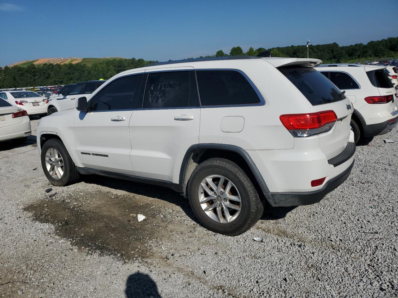 2017 Jeep Grand Cherokee Laredo - Фото 2