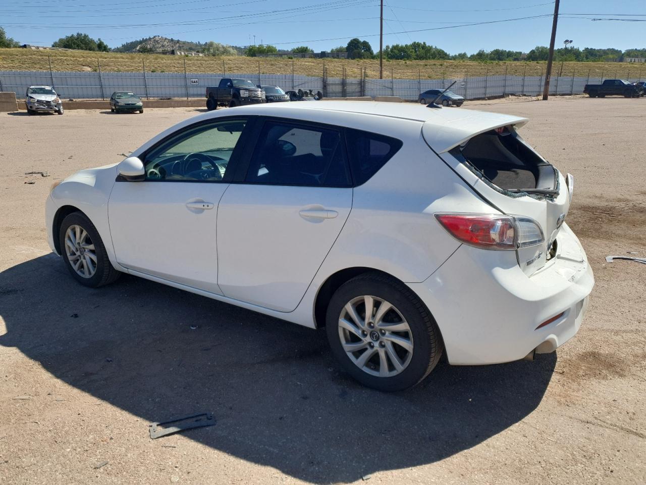 2013 Mazda 3 I - Фото 2