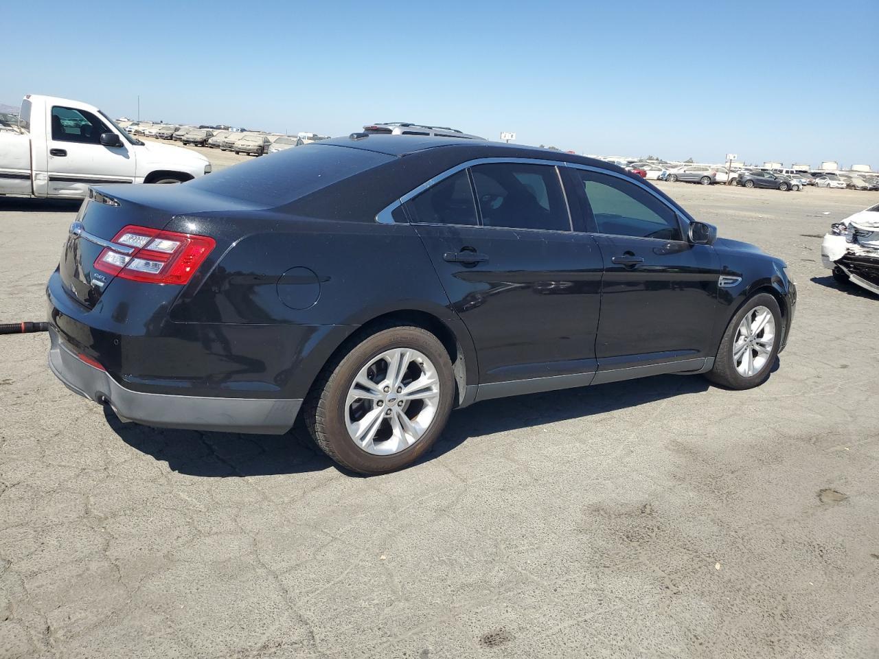 2014 Ford Taurus Sel - Image 3