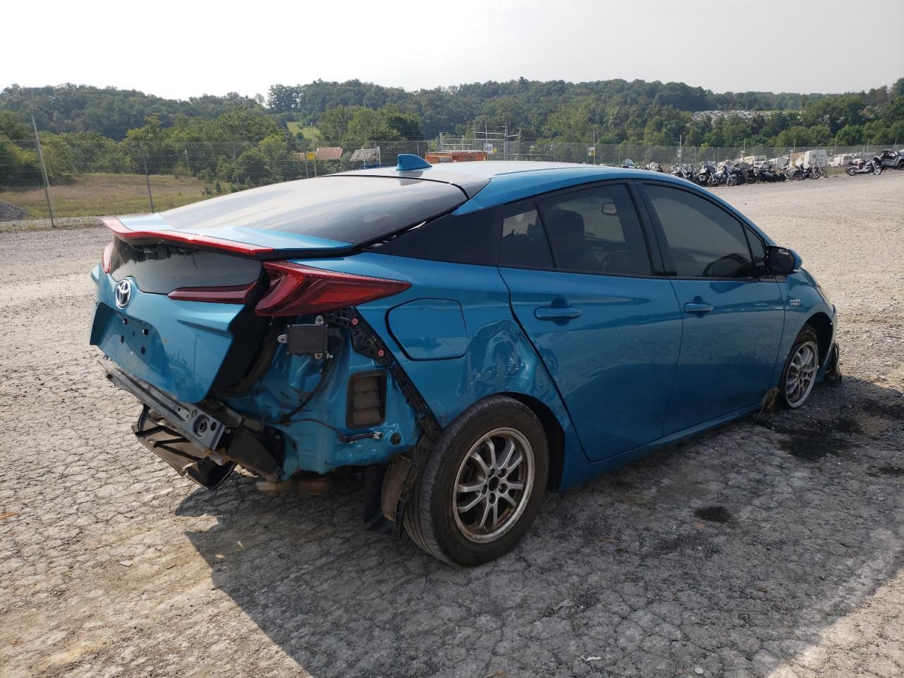 2017 Toyota Prius Prime - Фото 3