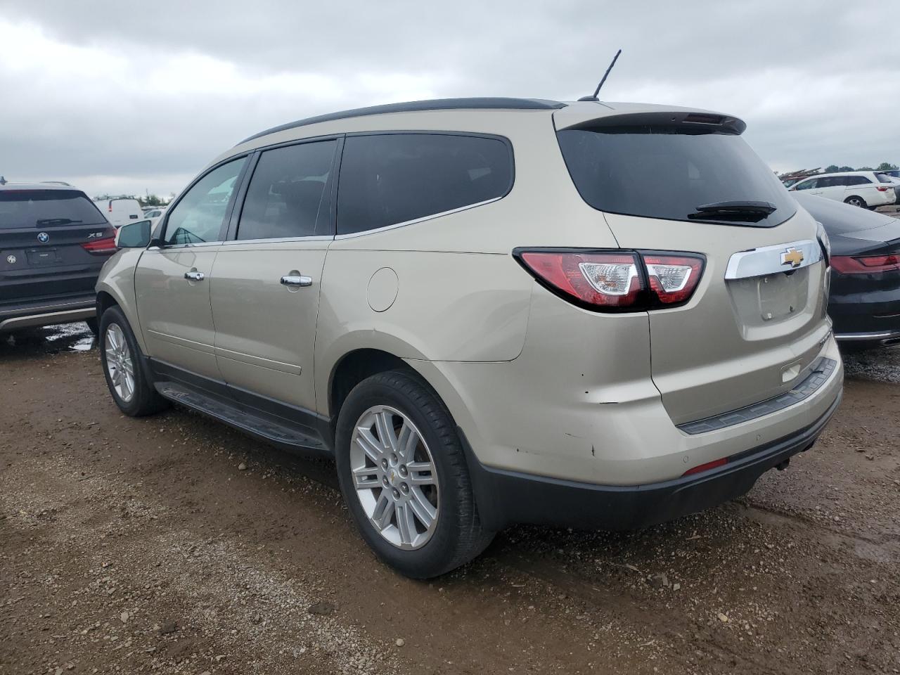 2015 Chevrolet Traverse Lt - Фото 2