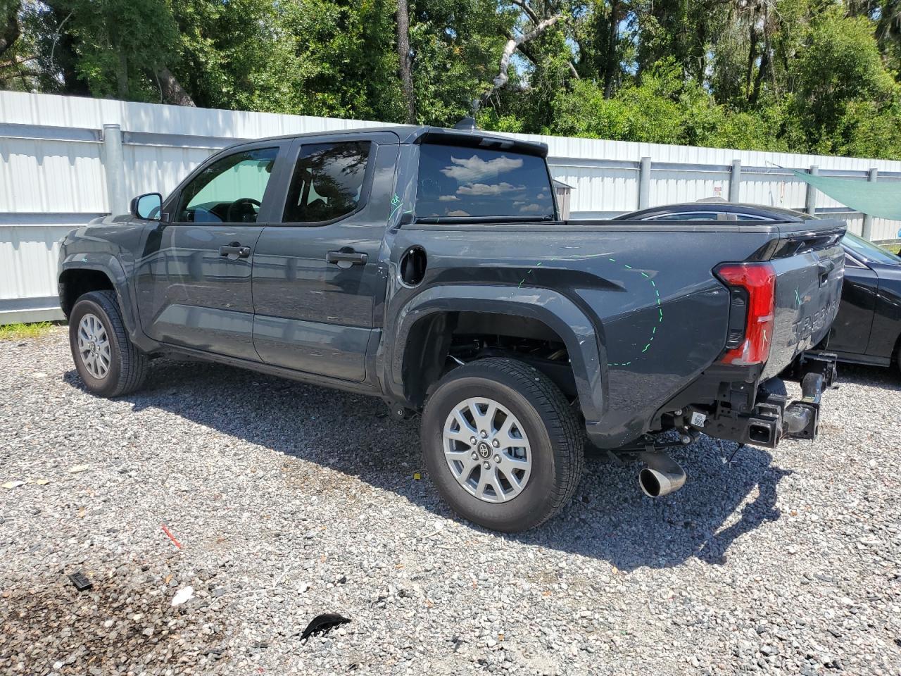 2025 Toyota Tacoma Double Cab - Image 2