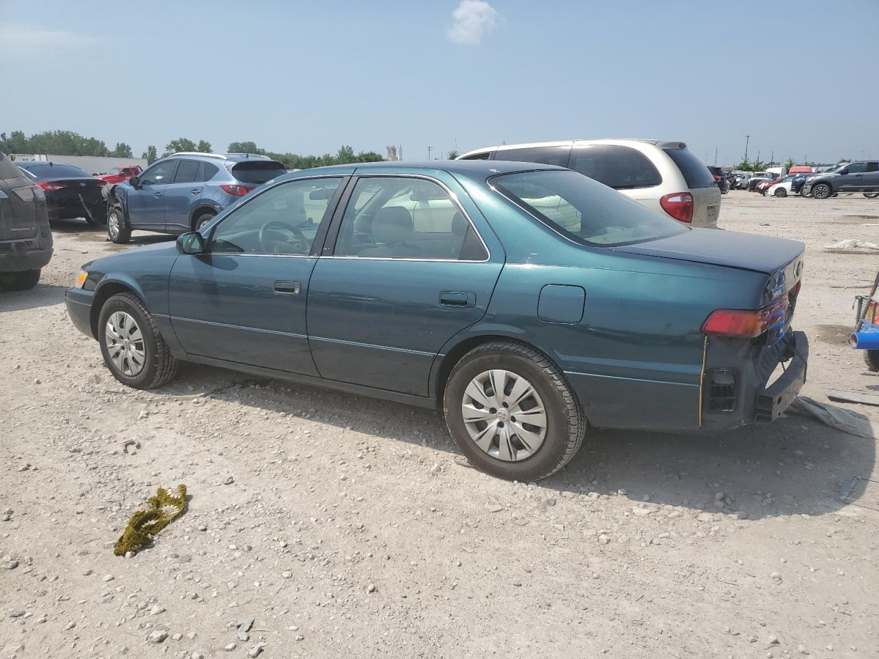 1997 Toyota Camry Ce - Image 2