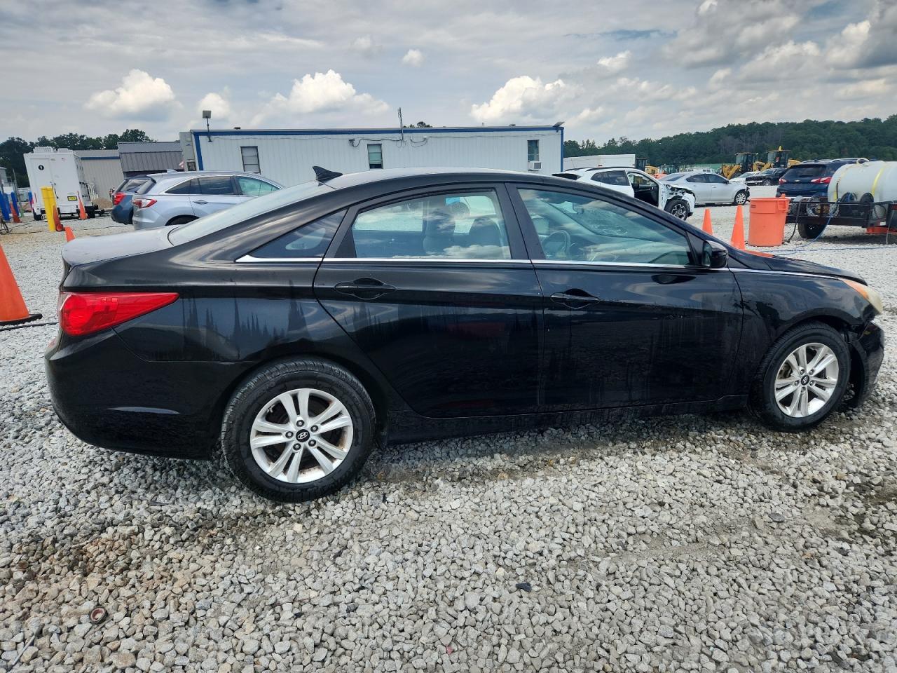 2011 Hyundai Sonata Gls - Image 3