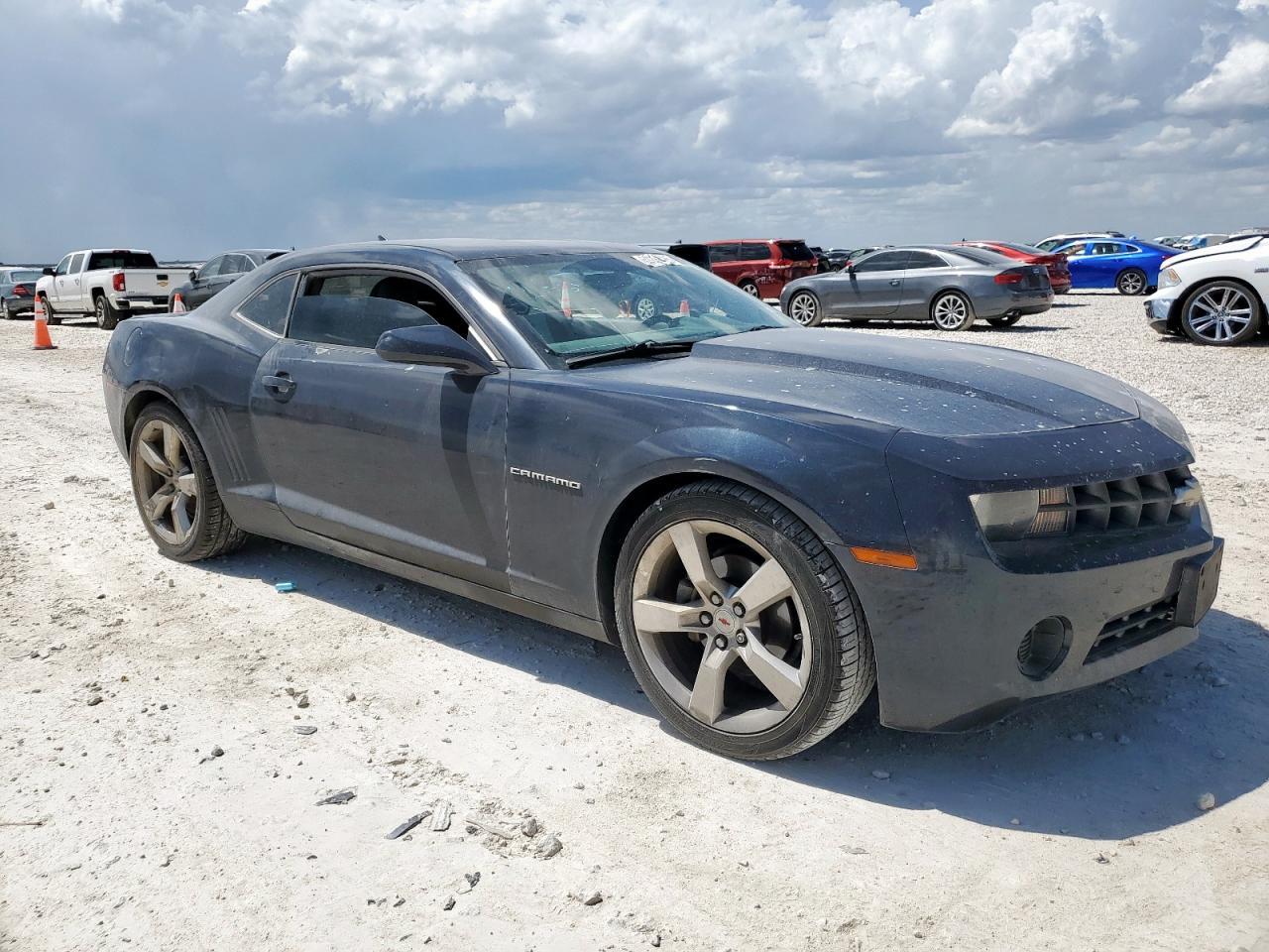 2013 Chevrolet Camaro Ls - Фото 4