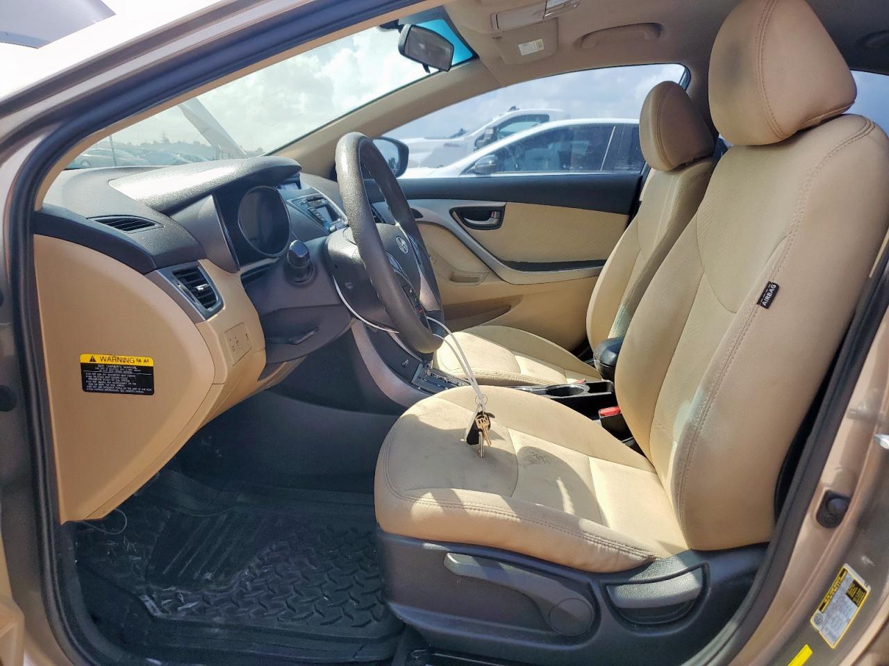 2013 Hyundai Elantra Gls - Фото 7