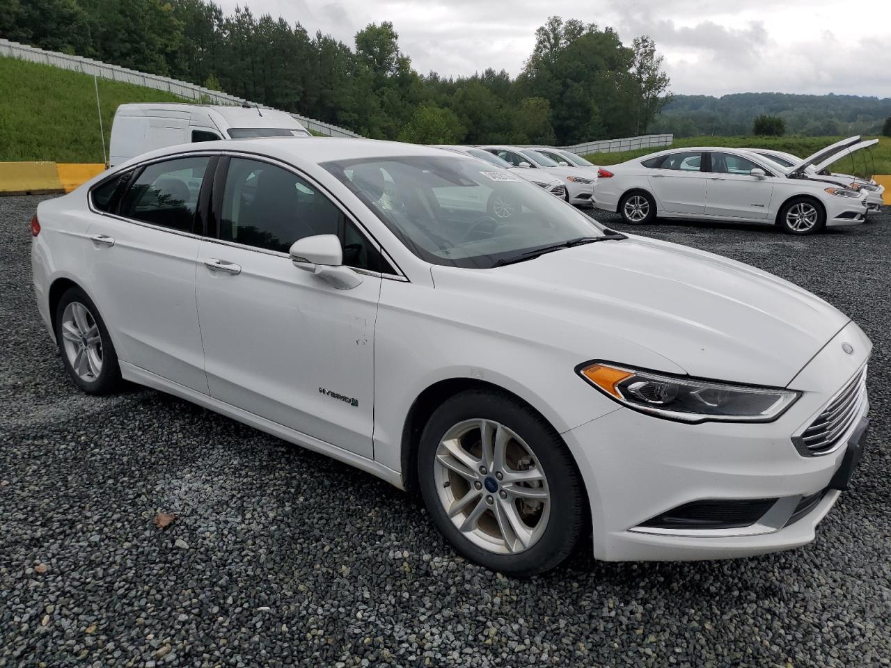 2018 Ford Fusion Se Hybrid - Image 4