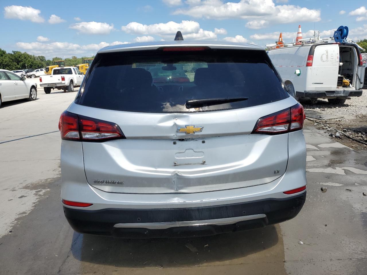 2022 Chevrolet Equinox Lt - Фото 6