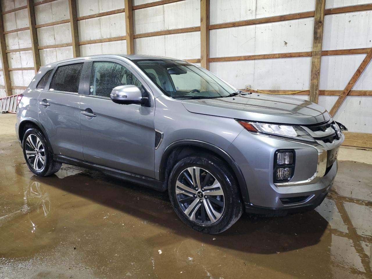 2024 Mitsubishi Outlander Sport S/Se - Фото 4
