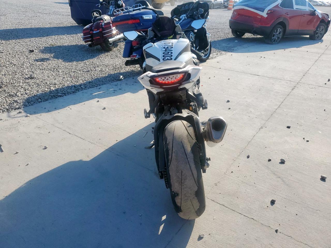 2025 Honda Cbr1000 Rr - Image 4