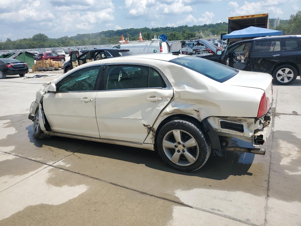 2010 Chevrolet Malibu 2Lt - Фото 2