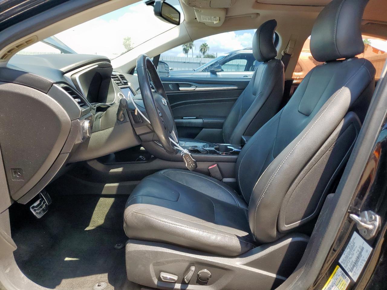 2016 Ford Fusion Titanium - Фото 7