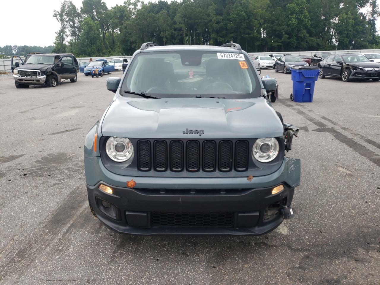 2018 Jeep Renegade Latitude - Image 5