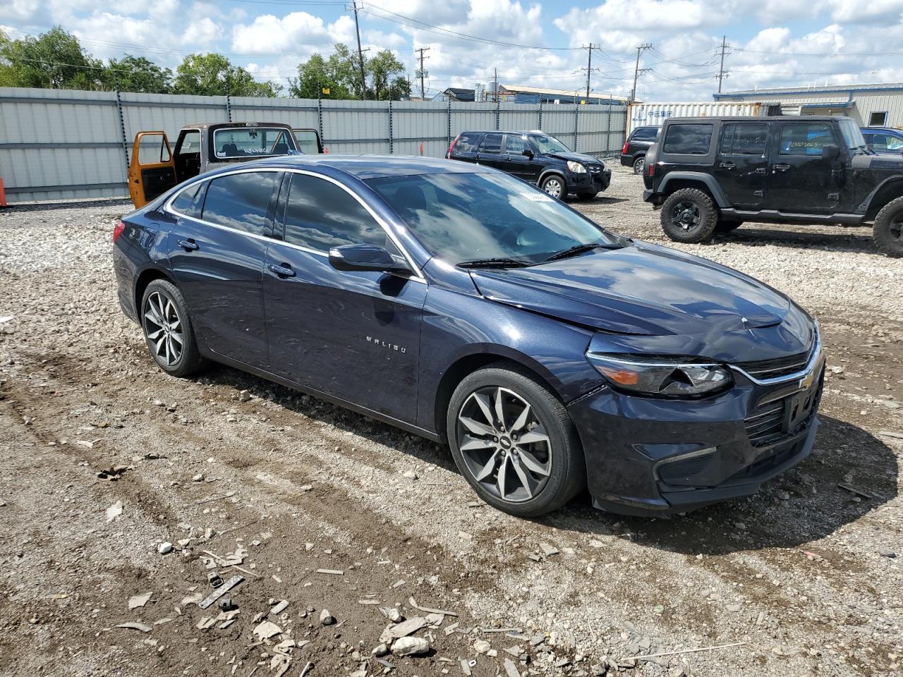 2017 Chevrolet Malibu Lt - Фото 4