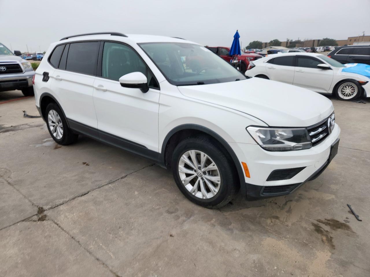 2018 Volkswagen Tiguan S - Image 4