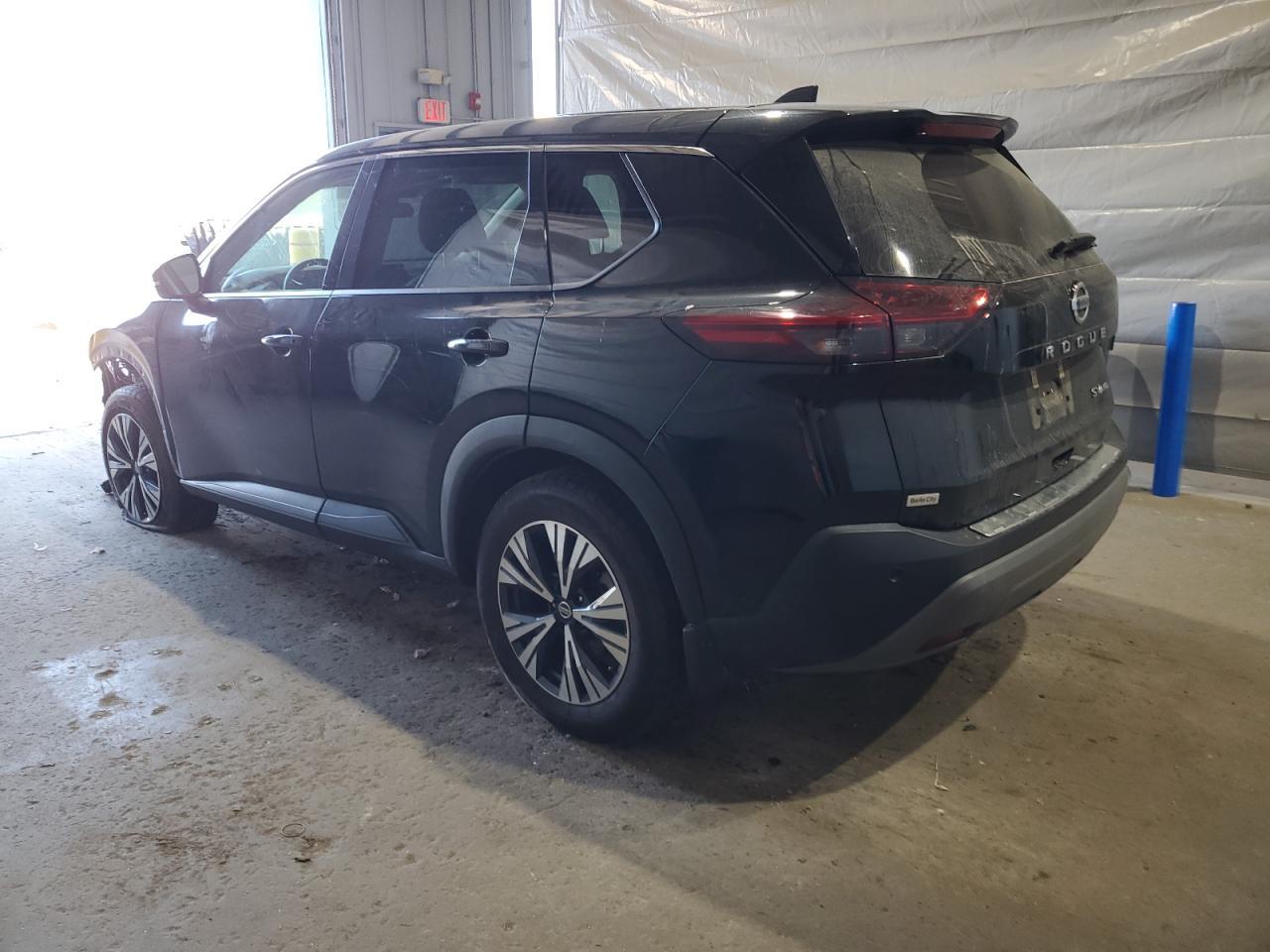 2021 Nissan Rogue Sv - Image 2
