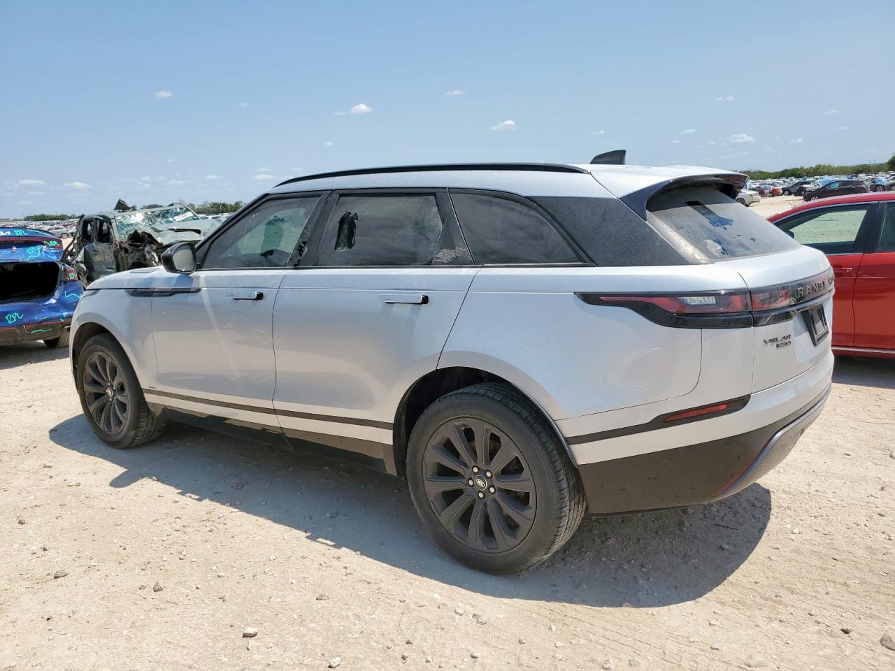 2018 Land Rover Range Rover Velar R-Dynamic Se - Image 2