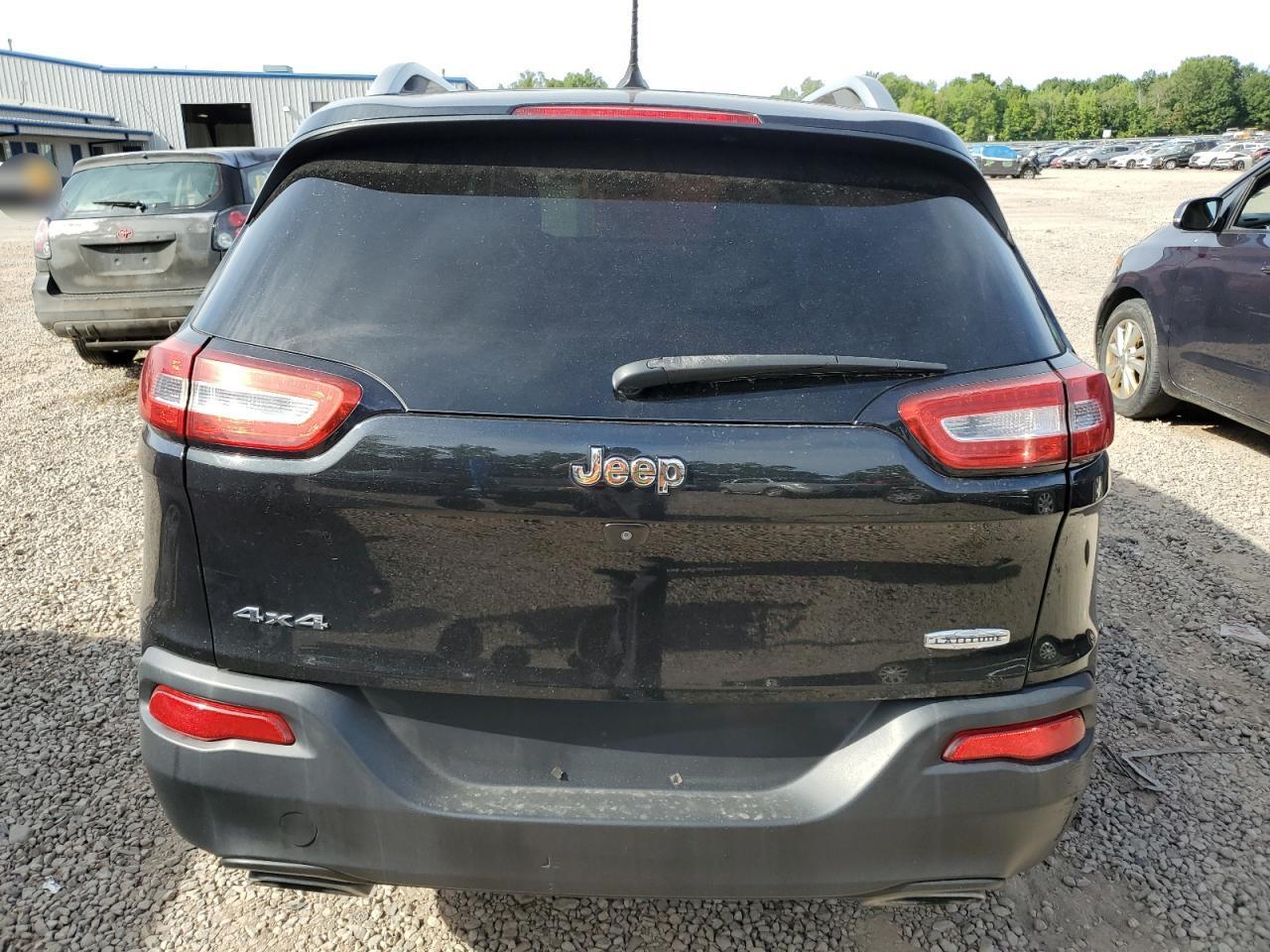 2015 Jeep Cherokee Latitude - Image 6