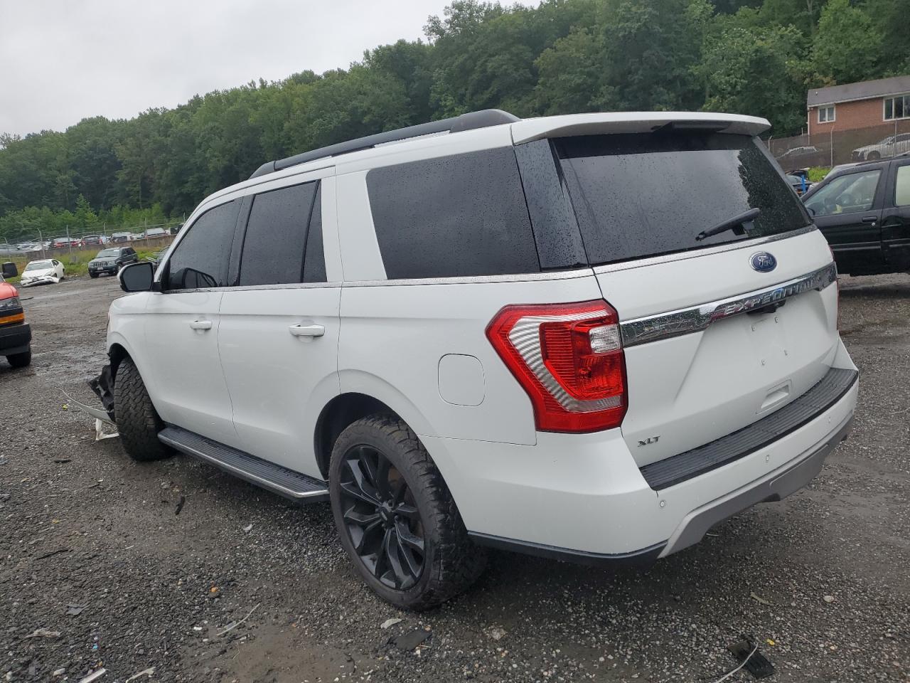 2019 Ford Expedition Xlt - Фото 2