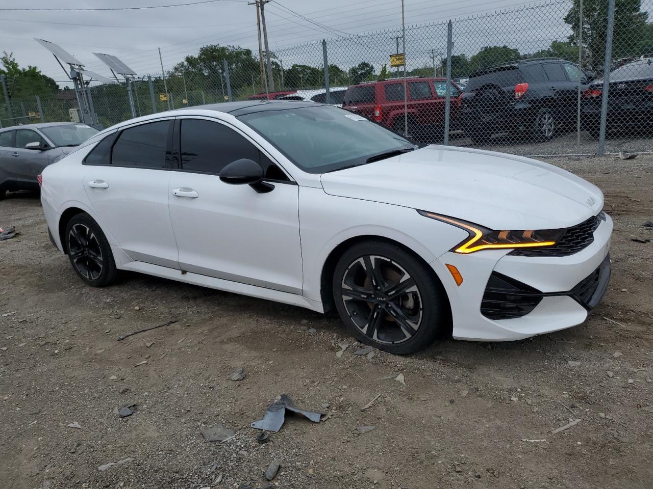 2023 Kia K5 Gt Line - Image 4