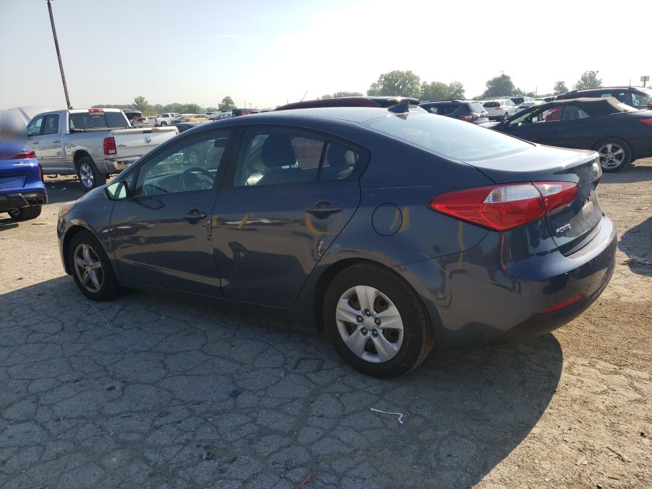 2016 Kia Forte Lx - Image 2