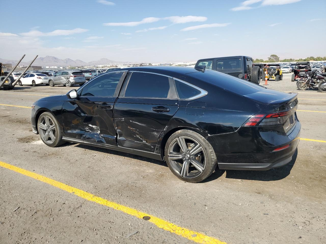 2023 Honda Accord Hybrid Sport - Image 2