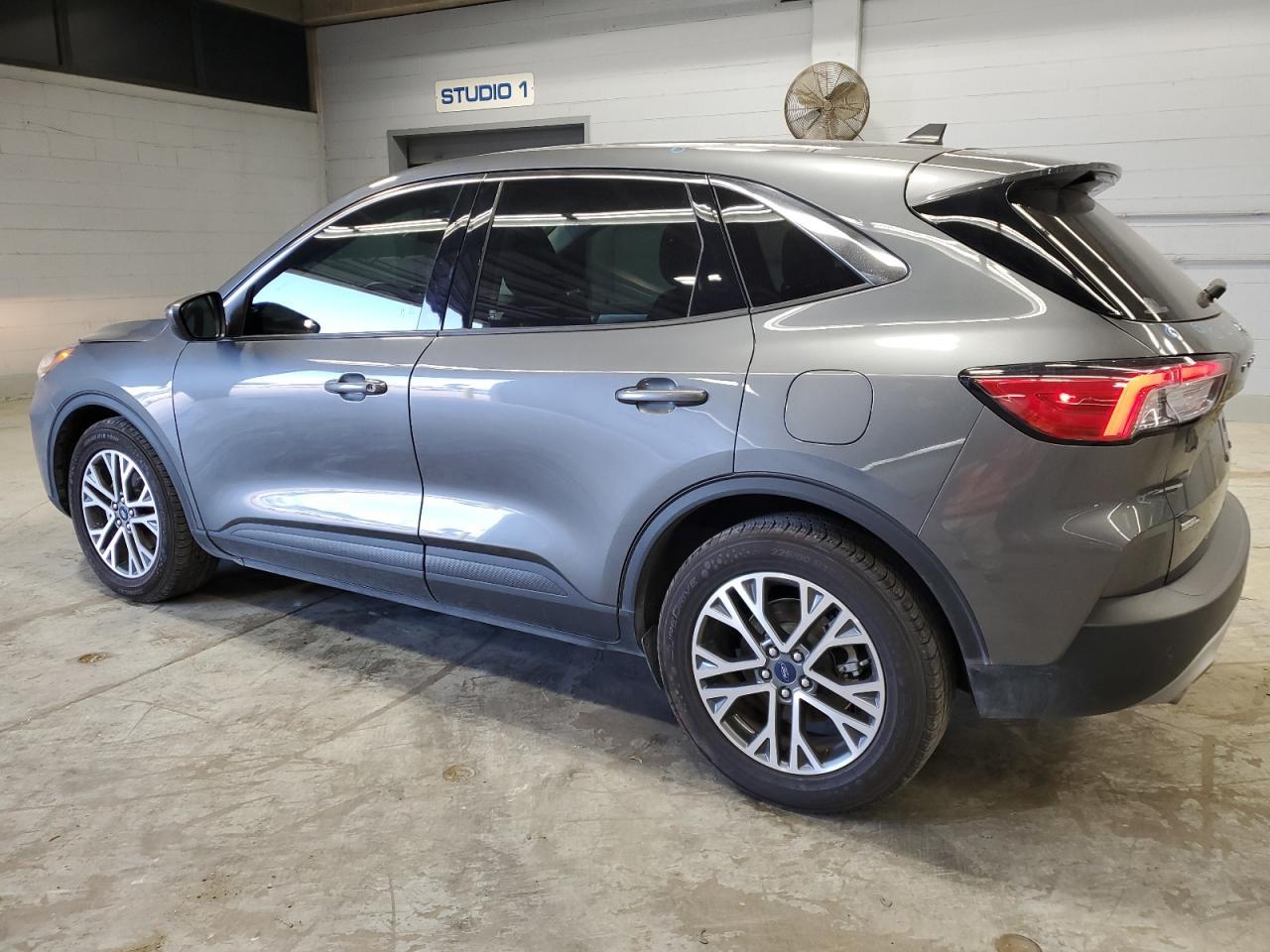 2022 Ford Escape Sel - Фото 2