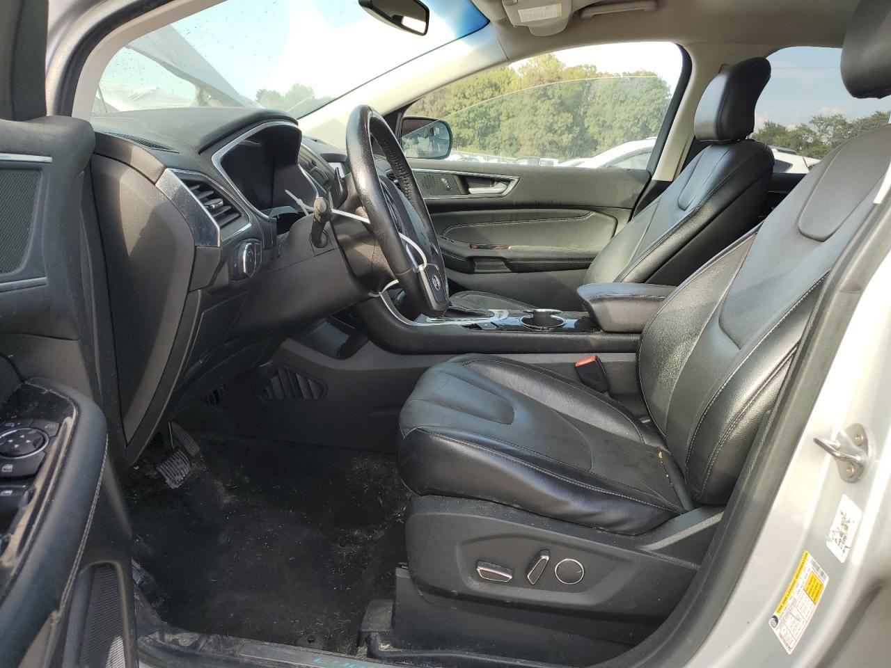 2018 Ford Edge Titanium - Image 7