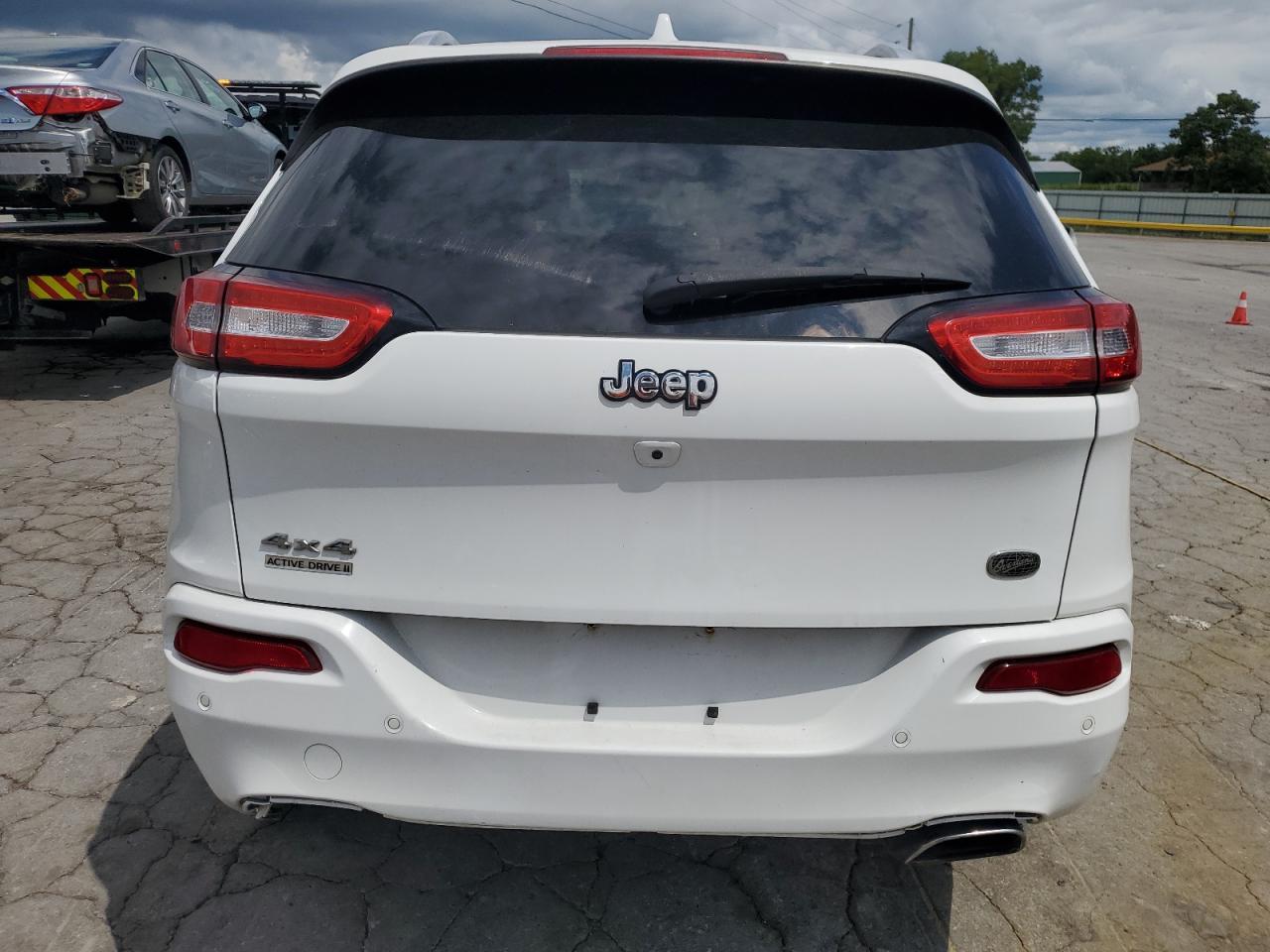 2016 Jeep Cherokee Overland - Фото 6