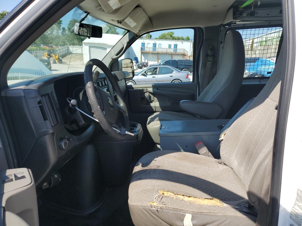 2014 Chevrolet Express G2500 - Фото 7