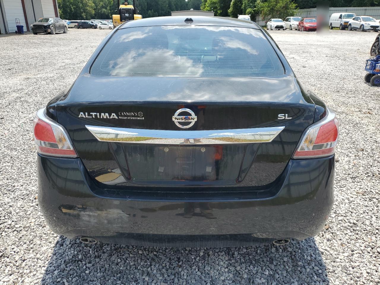2015 Nissan Altima 2.5 - Image 6