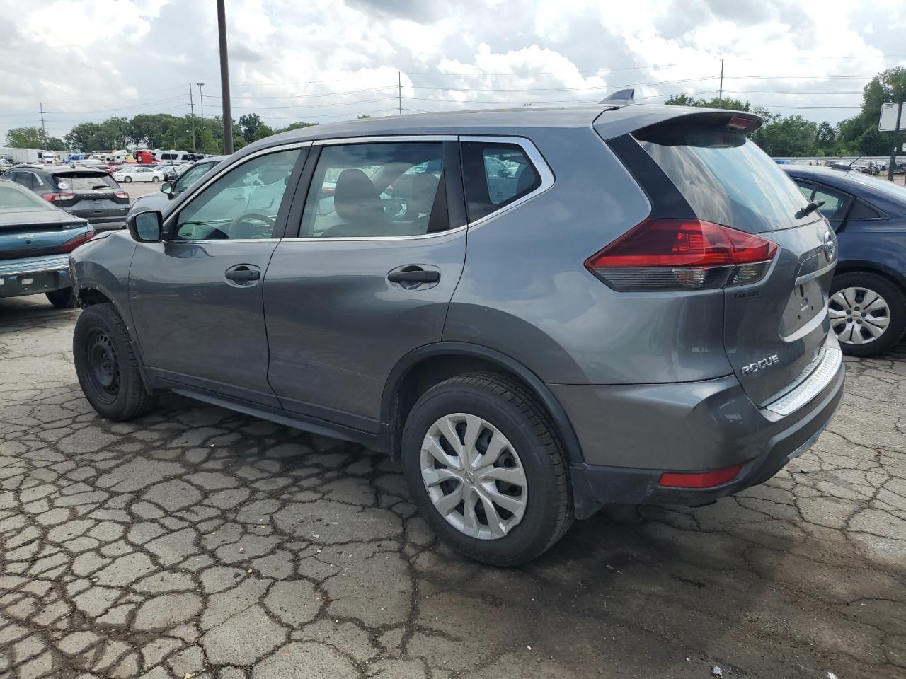 2018 Nissan Rogue S - Image 2