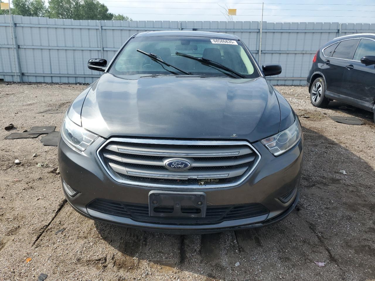 2016 Ford Taurus Se - Image 5