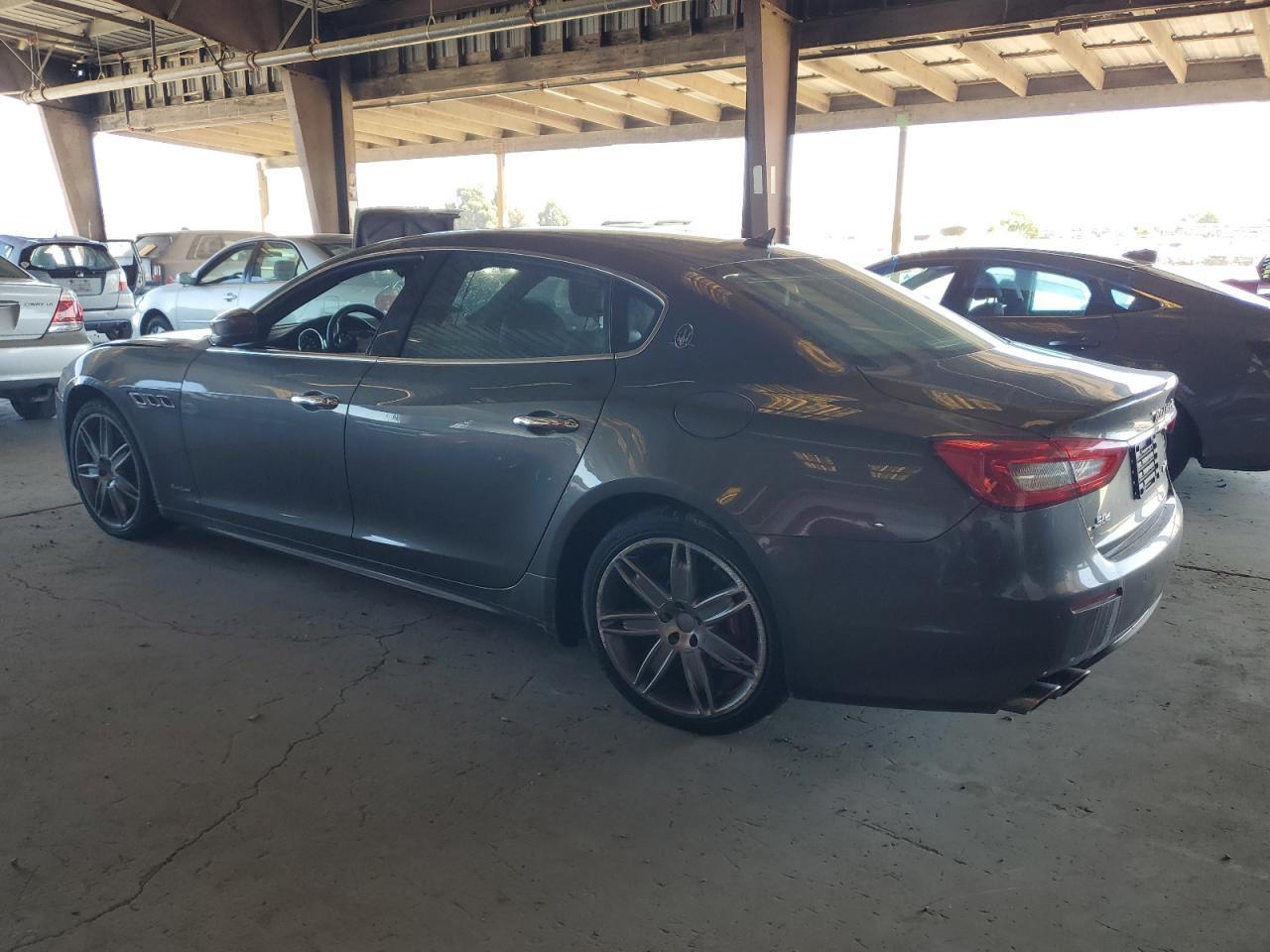 2017 Maserati Quattroporte S - Image 2
