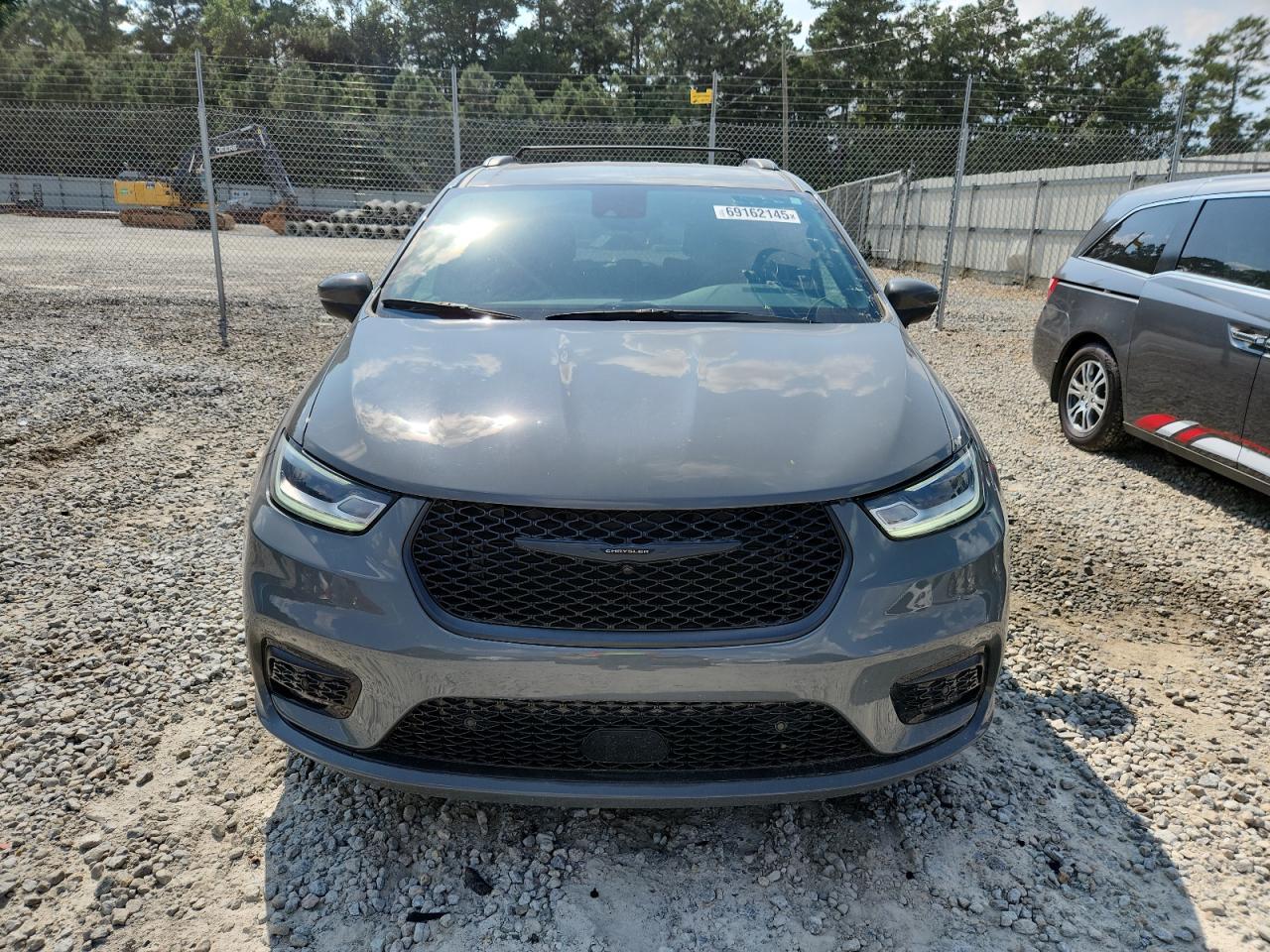 2023 Chrysler Pacifica Hybrid Touring L - Фото 5
