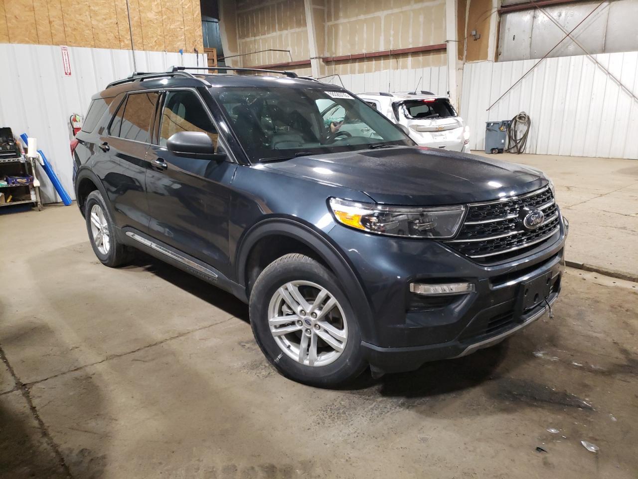 2022 Ford Explorer Xlt - Фото 4